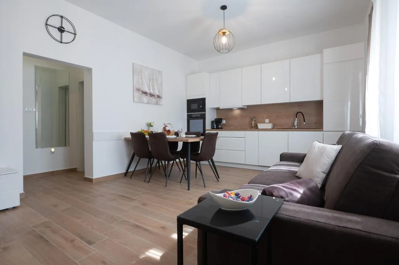 Gasthuis Apartments Batur Zadar