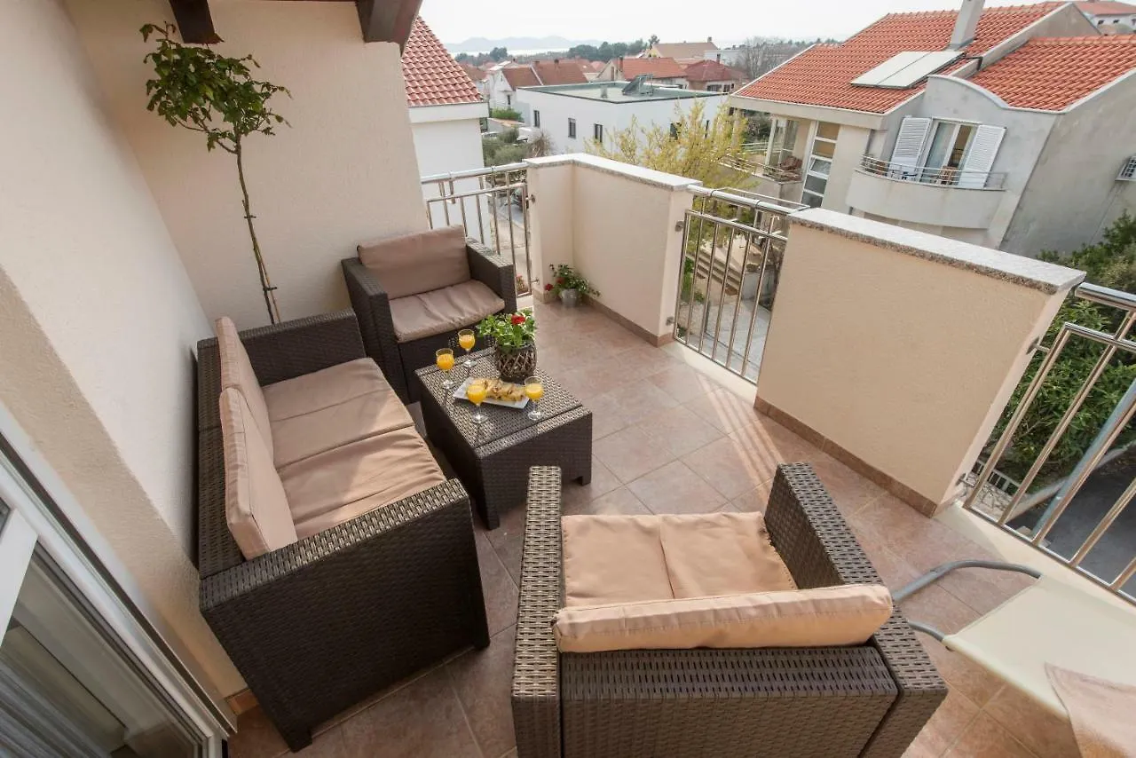 Apartments Batur Zadar 3*,